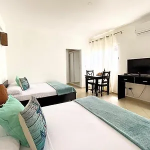 Hotel Solaz Boutique **